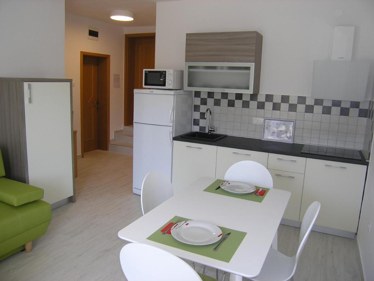 Apartments Aventura Baska For Relaxing Holidays Εξωτερικό φωτογραφία