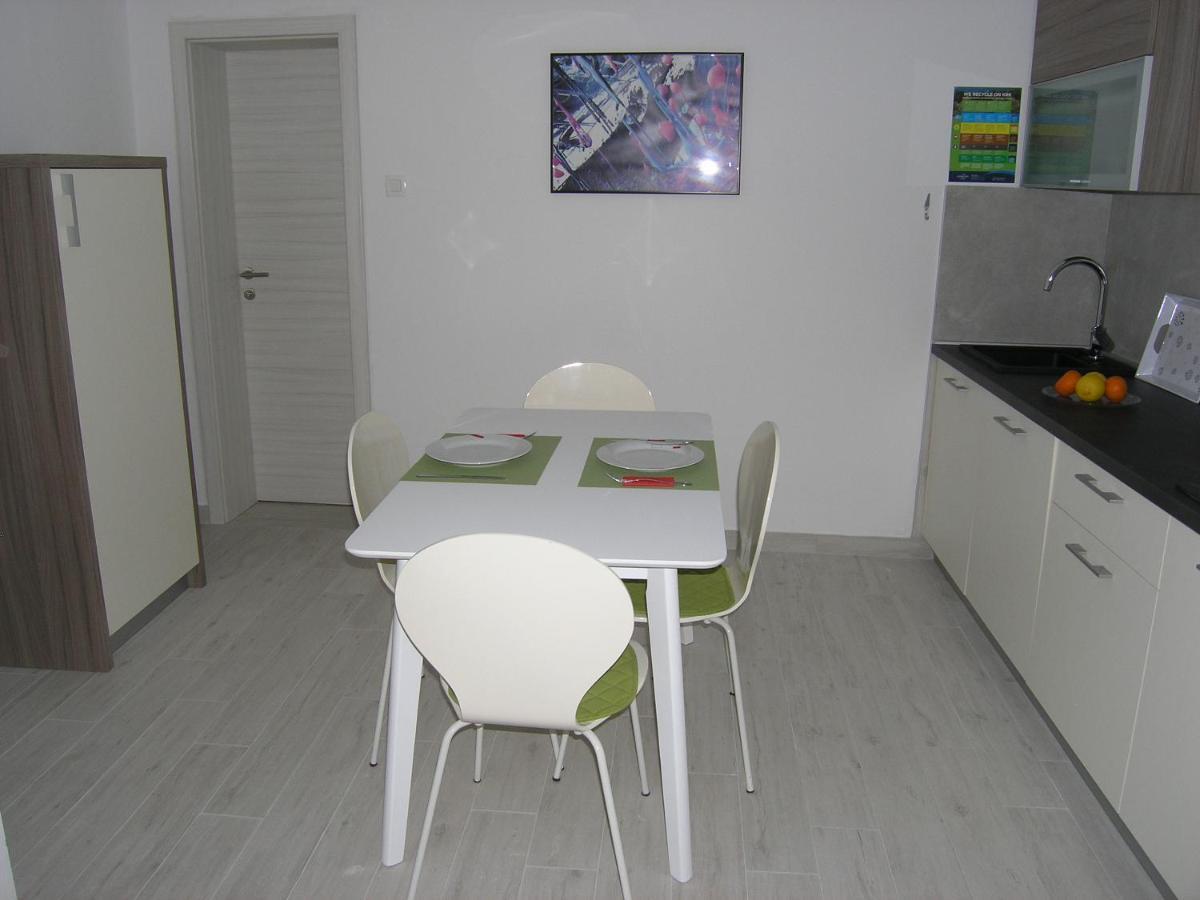 Apartments Aventura Baska For Relaxing Holidays Εξωτερικό φωτογραφία