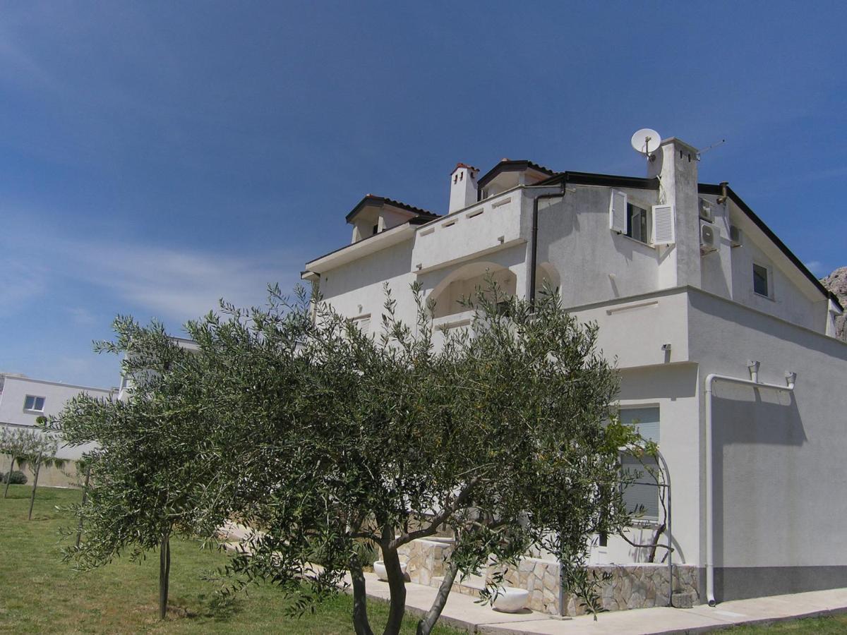 Apartments Aventura Baska For Relaxing Holidays Εξωτερικό φωτογραφία